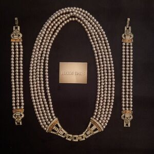 #200 Heidi Daus “Deco Master Clasp” Convertible Necklace/ Bracelets
